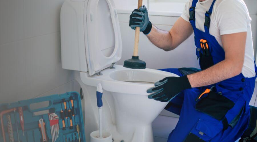 sewer line plumber in Canton, NC